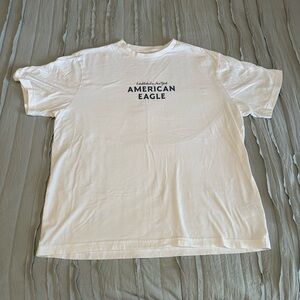 American Eagle Graphic Tee | Size L